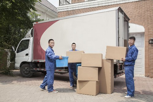 Removals van service for homes and flats in Swiss Cottage