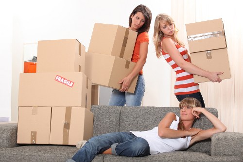 Local moving team providing removal van services in Swiss Cottage
